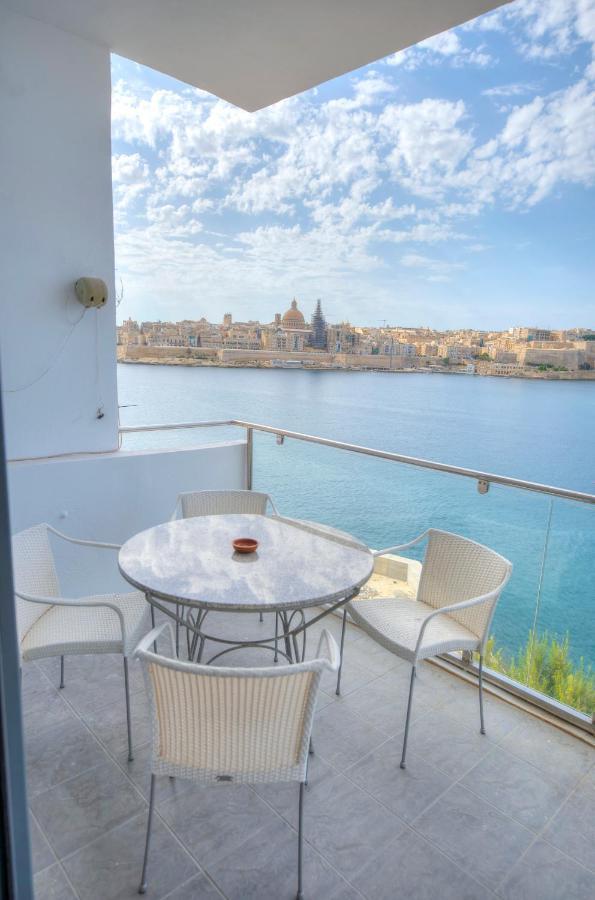 Bright And Spacious 3 Bedroom Apartment With Breathtaking Views - Goslm-5 Sliema Exterior photo