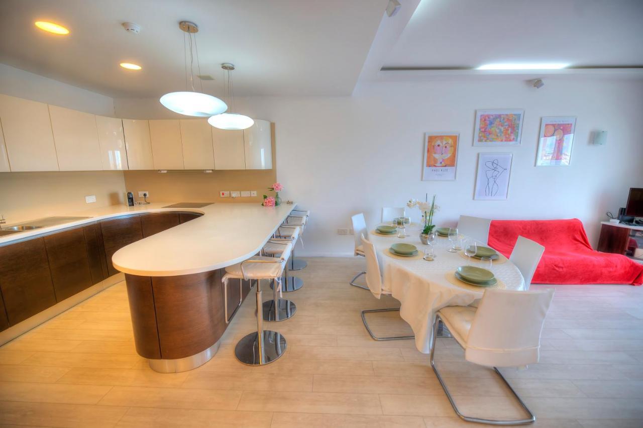 Bright And Spacious 3 Bedroom Apartment With Breathtaking Views - Goslm-5 Sliema Exterior photo