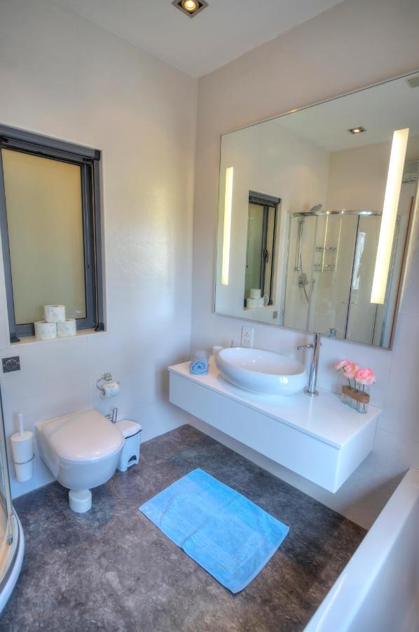 Bright And Spacious 3 Bedroom Apartment With Breathtaking Views - Goslm-5 Sliema Exterior photo