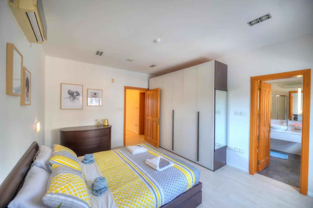 Bright And Spacious 3 Bedroom Apartment With Breathtaking Views - Goslm-5 Sliema Exterior photo