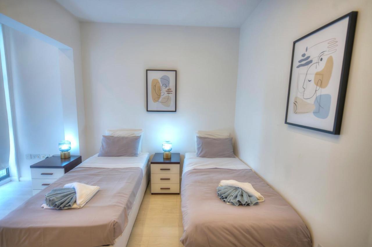 Bright And Spacious 3 Bedroom Apartment With Breathtaking Views - Goslm-5 Sliema Exterior photo